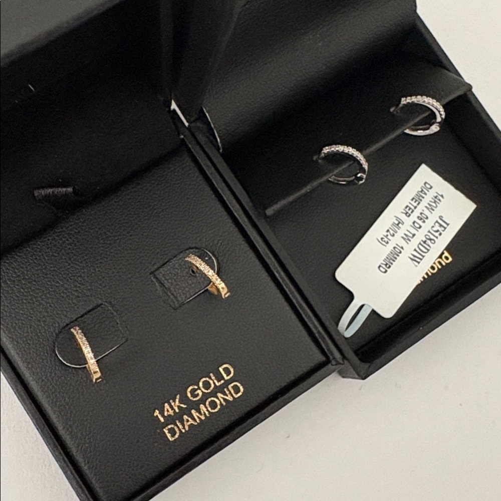 14k diamonds earrings (yellow gold & white)